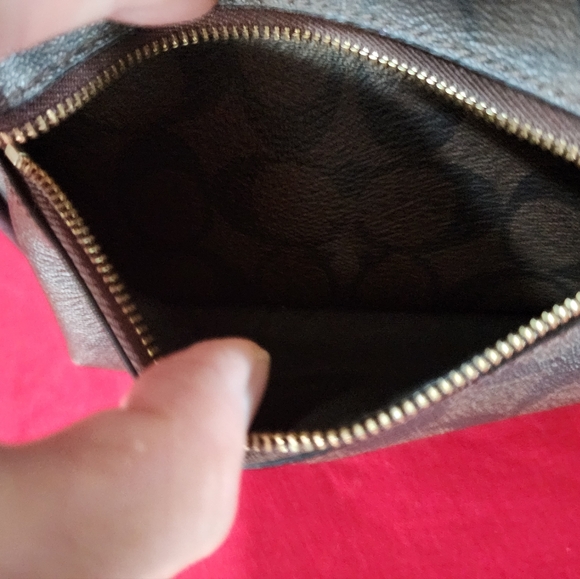 Woman's small Coach backpack - Picture 6 of 12